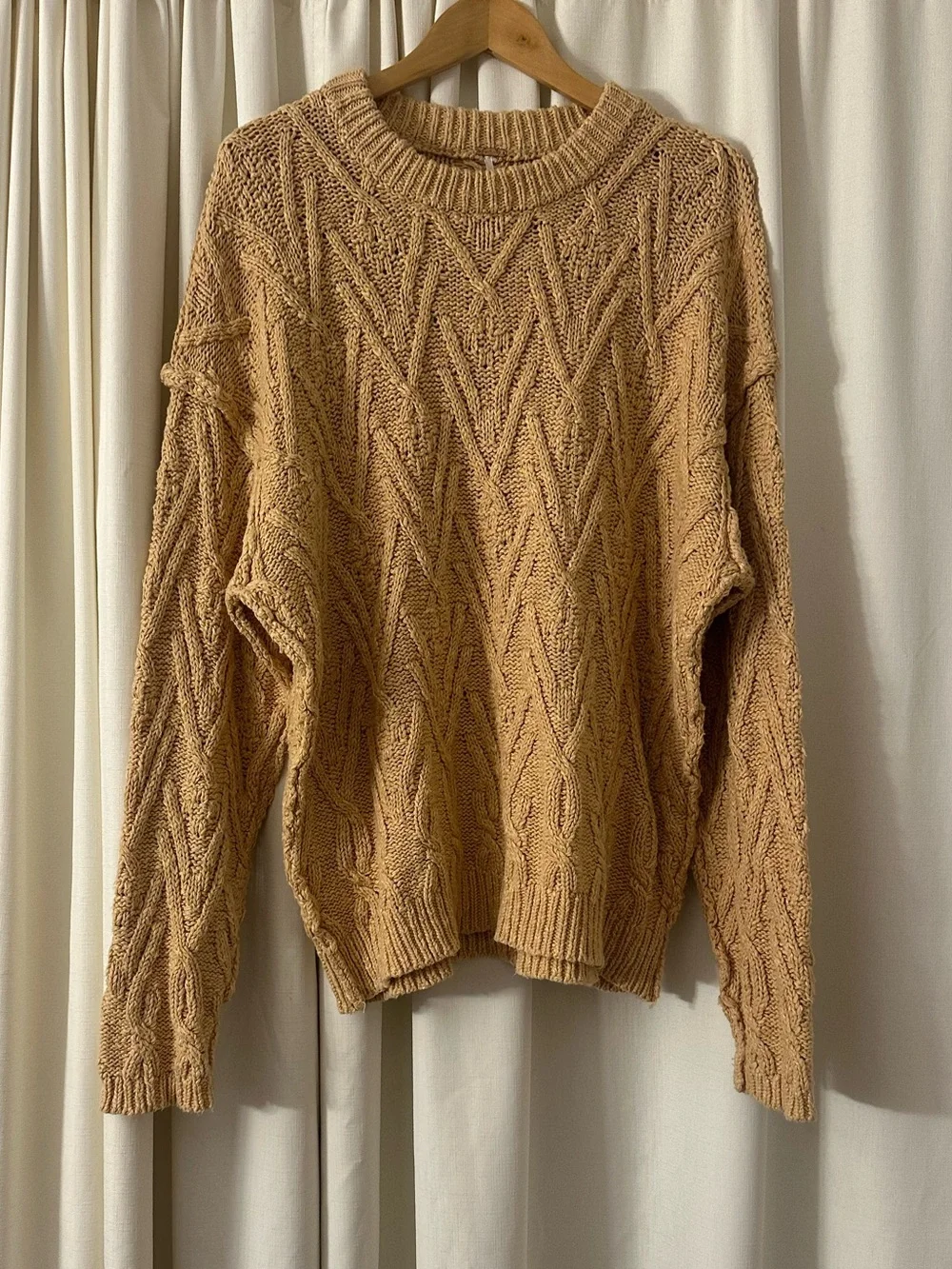 Free people sweater
